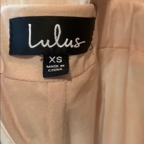 White and tan lace and chiffon dress. - Picture 6 of 6